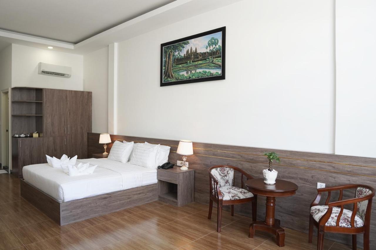 Apple Hotel Three - Near Pnh Airport Phnom Penh Dış mekan fotoğraf
