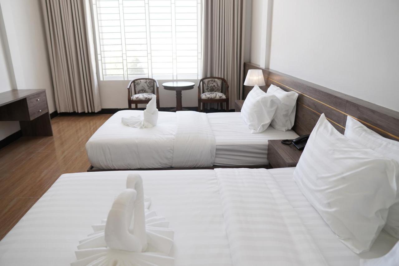 Apple Hotel Three - Near Pnh Airport Phnom Penh Dış mekan fotoğraf
