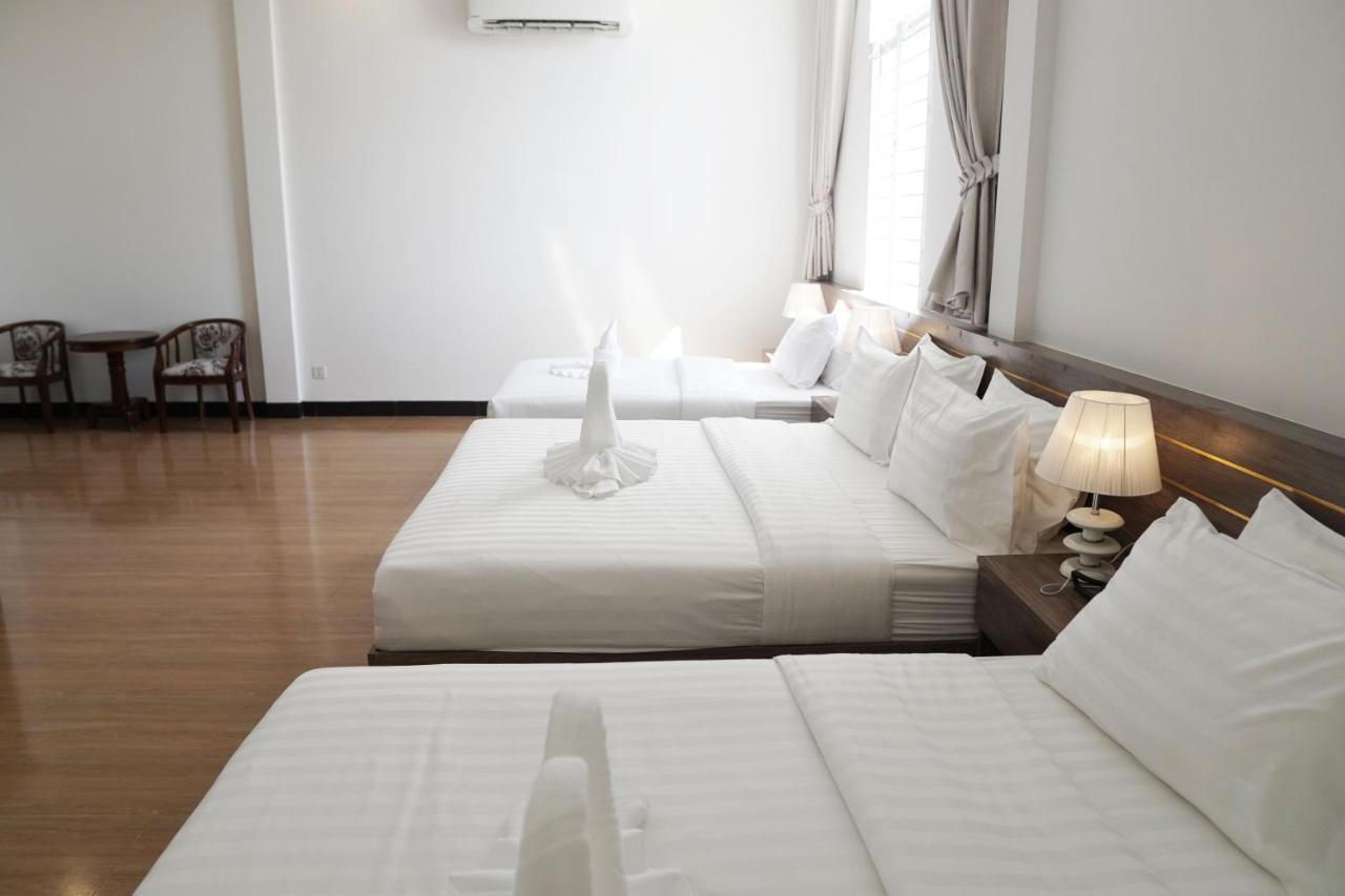 Apple Hotel Three - Near Pnh Airport Phnom Penh Dış mekan fotoğraf
